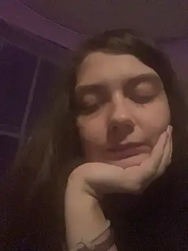 itzcheyduh online show from 10-25-25, 12:10