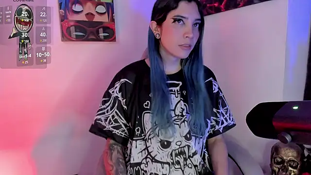 Snapshot of sofi_pretty_uwu- chatting on 05-26-26, 01:37 sofi pretty uwu- online show from 05-26-26, 01:37