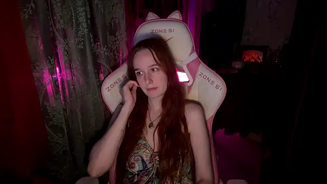 pearl princess  online show from 11-26-25, 02:55