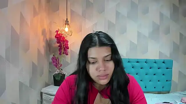 LindaBreeS online show from 07-09-26, 04:24