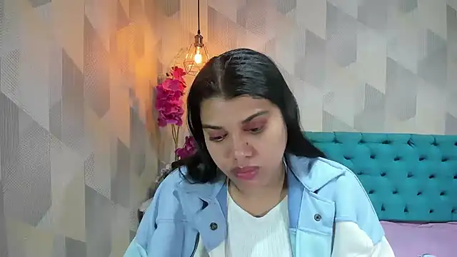 LindaBreeS online show from 07-14-26, 01:28