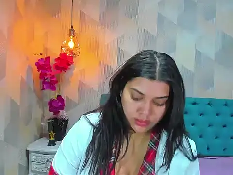 LindaBreeS online show from 11-14-25, 10:13