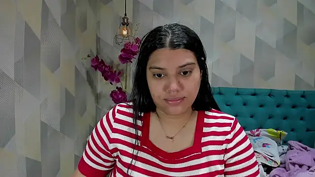 Snapshot of LindaBreeS chatting on 10-06-25, 02:51 LindaBreeS online show from 10-06-25, 02:51