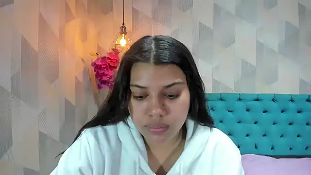 LindaBreeS online show from 06-14-26, 03:24