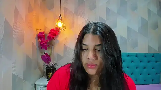 LindaBreeS online show from 12-14-25, 01:49