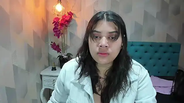 LindaBreeS online show from 02-15-26, 02:16