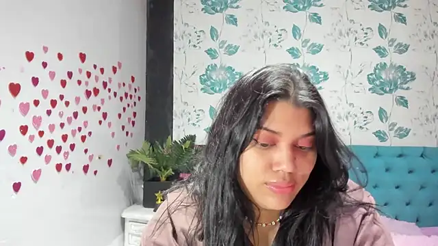 Snapshot of LindaBreeS chatting on 03-22-25, 06:25 LindaBreeS online show from 03-22-25, 06:25