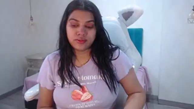 LindaBreeS online show from 11-29-25, 10:04