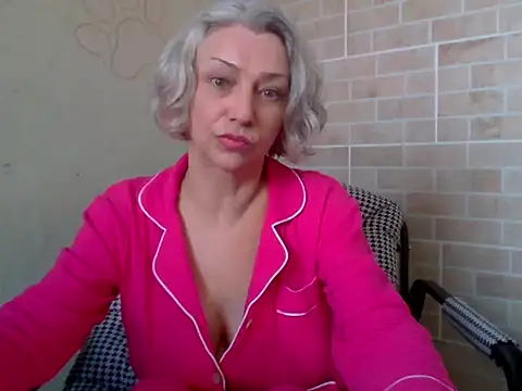 Lorie Carrie online show from 03-16-26, 08:07