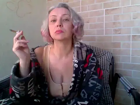 Lorie Carrie online show from 03-22-26, 10:39