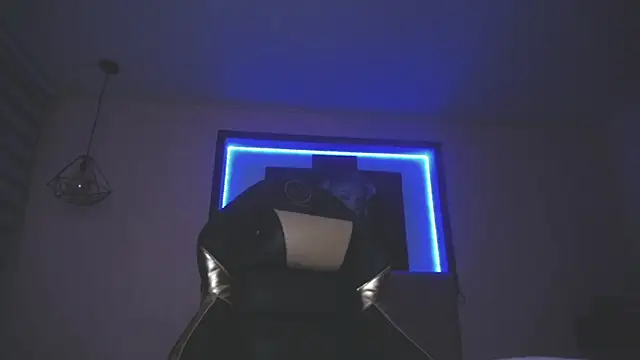 Andrea Ramos online show from 03-13-25, 07:42