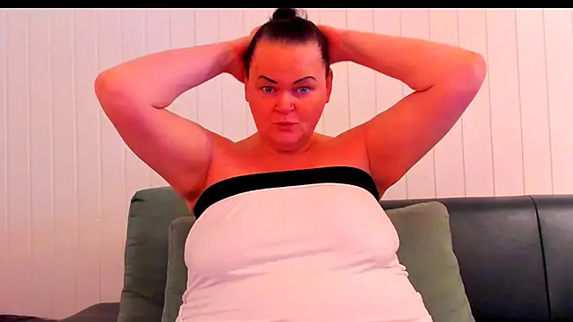 MilanaBiegert online show from 01-10-26, 09:26