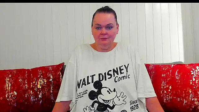 MilanaBiegert online show from 01-18-26, 02:53