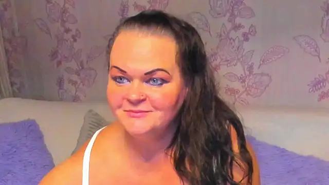 MilanaBiegert online show from 09-27-25, 08:15