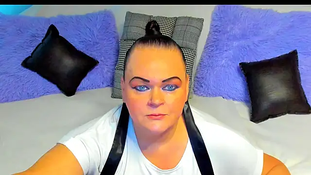 MilanaBiegert online show from 11-09-25, 07:12