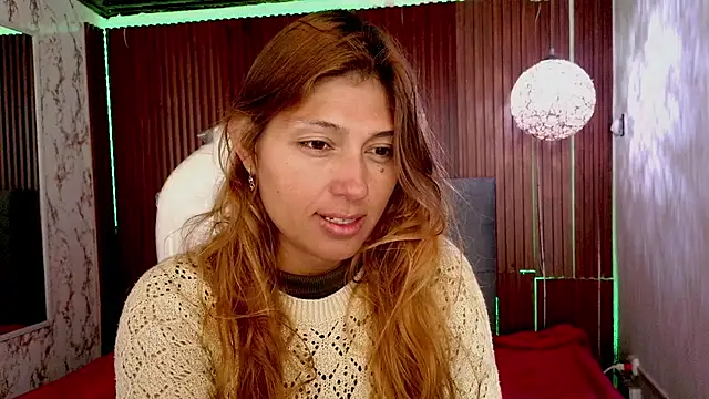 Snapshot of elena_detroya chatting on 04-02-26, 12:45 elena detroya online show from 04-02-26, 12:45