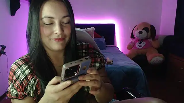 Allisonnlopez online show from 01-15-25, 08:26