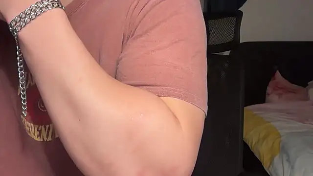 jungcock3210 online show from 12-02-25, 03:36