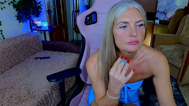 amelia blondy online show from 07-24-26, 02:02