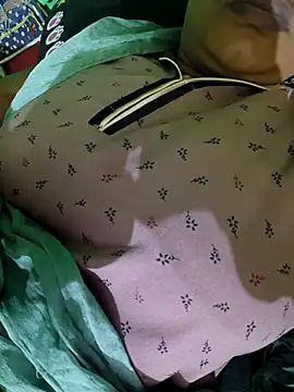 sexychutxxx7 online show from 04-11-26, 07:56