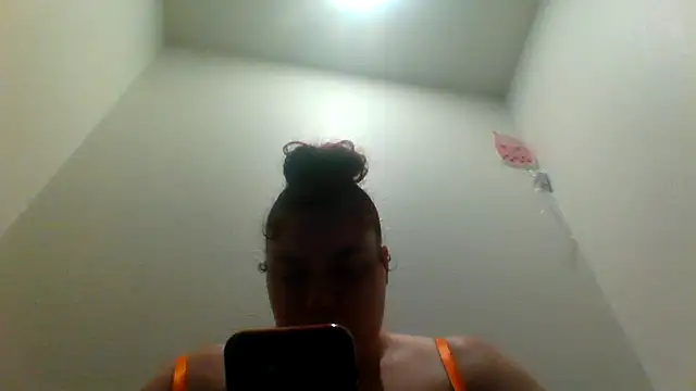 lolabun247 online show from 10-03-25, 09:22