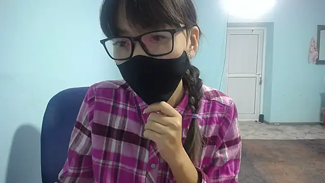 elllaaxx online show from 10-10-25, 03:29