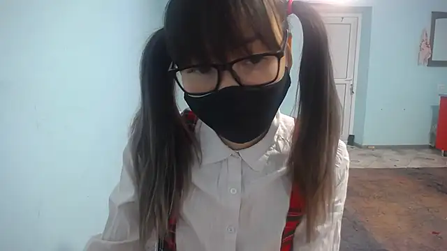 elllaaxx online show from 10-23-25, 04:22