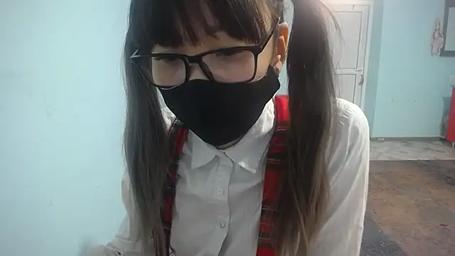 elllaaxx online show from 11-13-25, 04:16