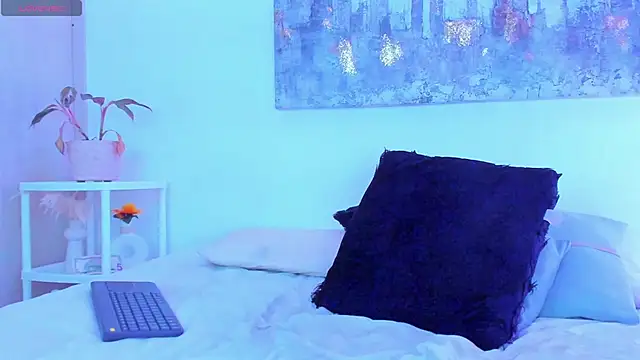 arminjones1 online show from 10-30-25, 05:28