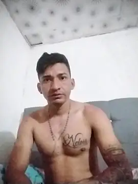 Yesiell online show from 11-04-25, 03:27