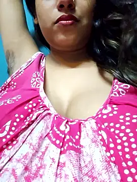 Snapshot of sexyindi_couple chatting on 11-02-25, 12:32 sexyindi couple online show from 11-02-25, 12:32