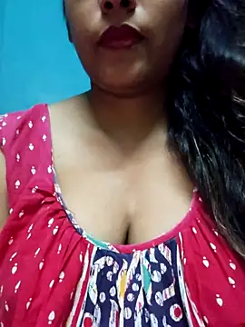 Snapshot of sexyindi_couple chatting on 09-10-25, 02:38 sexyindi couple online show from 09-10-25, 02:38