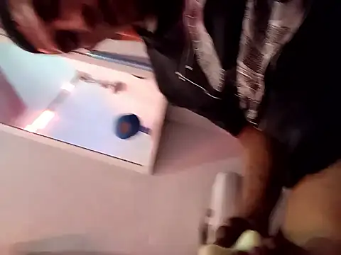 Snapshot of technodotado chatting on 03-21-26, 08:46 technodotado online show from 03-21-26, 08:46