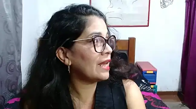 Mistresskloe01 online show from 12-05-24, 01:01