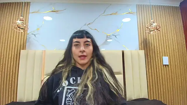 Naughty Kittenm online show from 07-10-26, 11:21