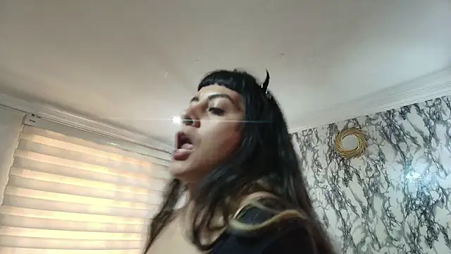 Naughty Kittenm online show from 11-08-25, 11:36