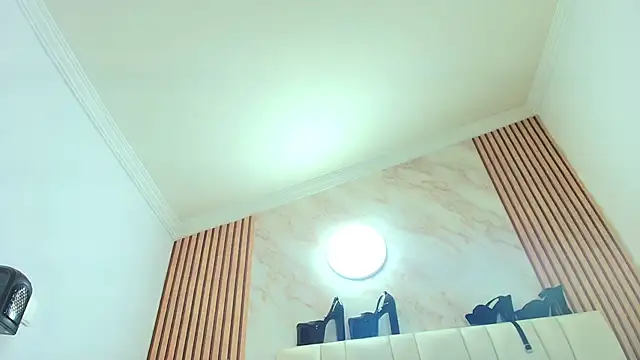 Naughty Kittenm online show from 10-24-25, 11:31