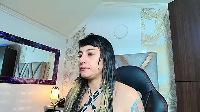 Naughty Kittenm online show from 02-27-26, 11:43