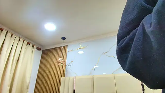 Naughty Kittenm online show from 07-08-26, 11:33