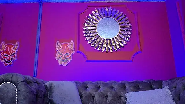 Julieta Russell online show from 03-24-26, 11:43