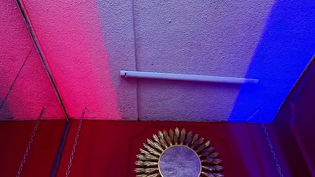 Julieta Russell online show from 09-20-25, 12:21