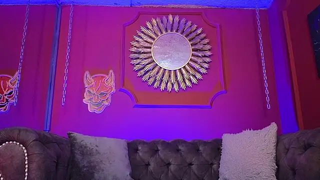 Julieta Russell online show from 01-16-26, 12:20