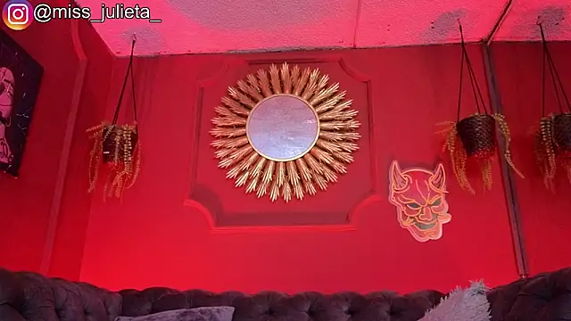Julieta Russell online show from 06-10-26, 11:44