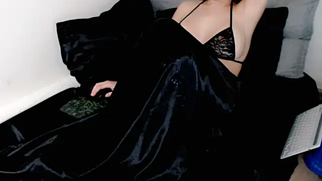 hotmask online show from 02-10-26, 07:24