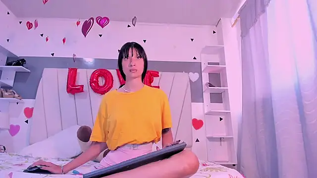 laurem-paulette online show from 02-27-25, 04:21