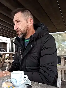 Snapshot of BZHsex chatting on 02-15-26, 08:24 BZHsex online show from 02-15-26, 08:24