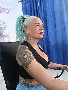 freyadevil333 online show from 03-11-26, 04:12