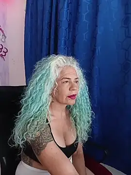 Snapshot of freyadevil333 chatting on 04-25-26, 01:08 freyadevil333 online show from 04-25-26, 01:08