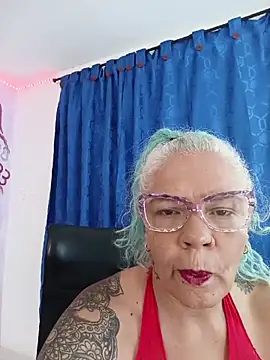 Snapshot of freyadevil333 chatting on 05-24-26, 10:53 freyadevil333 online show from 05-24-26, 10:53