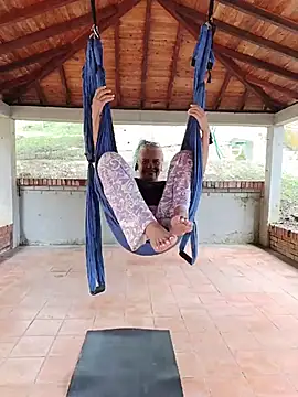 freyadevil333 online show from 04-03-26, 08:04